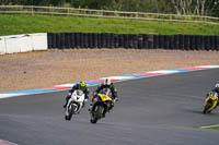 enduro-digital-images;event-digital-images;eventdigitalimages;mallory-park;mallory-park-photographs;mallory-park-trackday;mallory-park-trackday-photographs;no-limits-trackdays;peter-wileman-photography;racing-digital-images;trackday-digital-images;trackday-photos